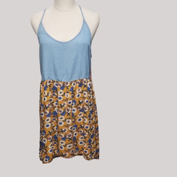 Wild Blue Sadie Robertson Sundress Denim Bodice Smocked Back Floral Size L - Picture 2 of 6